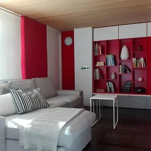 cozy-designer-apart-acogedor-apartamento-de-diseno-wifi.besthotelstoledo.com/